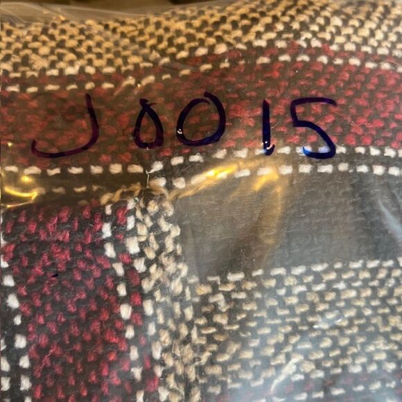 NWOT La Malinche Capucha Authentic Artisanias Poncho Burgundy Black L - Picture 7 of 7